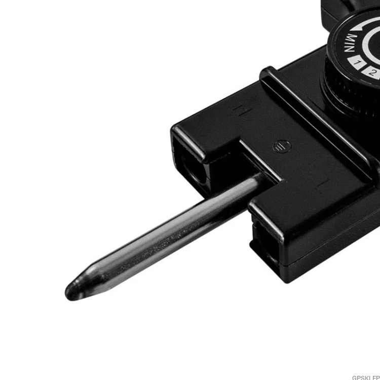 plancha-electrique-noire-avec-revetement-anti-adhesif-kpan-70-de-kitchencook (3).jpg